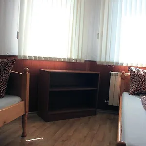  Habitación en casa particular Osogovo