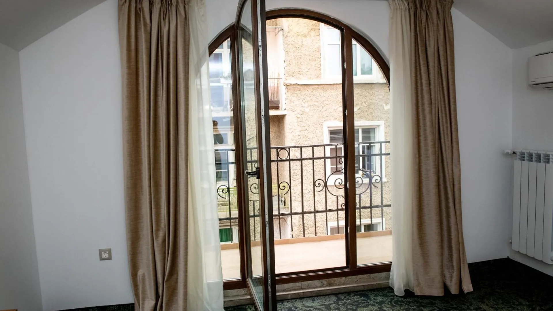 Agora' Boutique Hotel Sofia