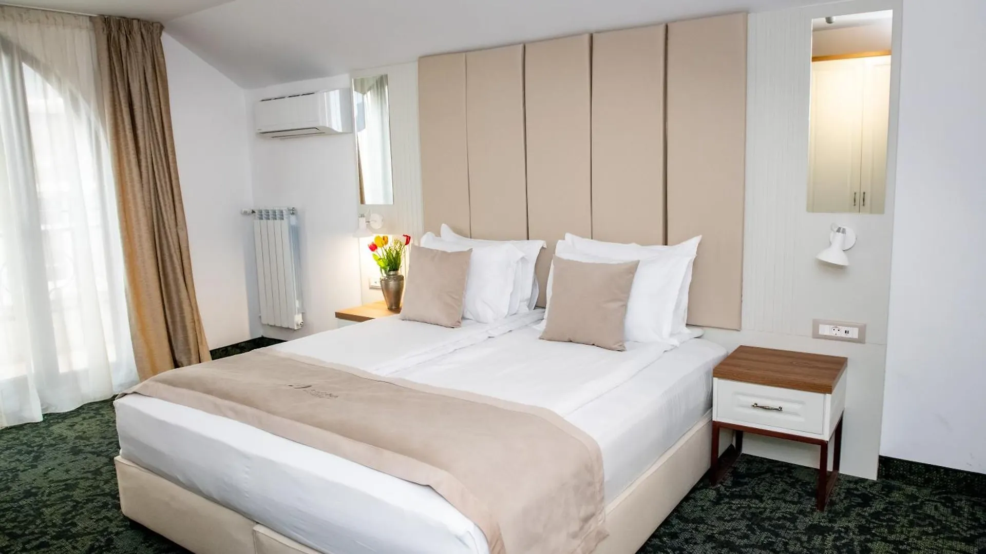 Agora' Boutique Hotel Sofia 0*,  Bulgaria